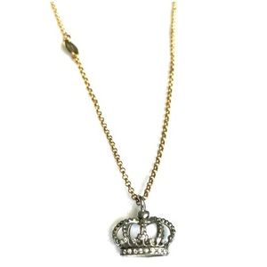 BNIB Juicy Couture Crown 👑 Necklace!!